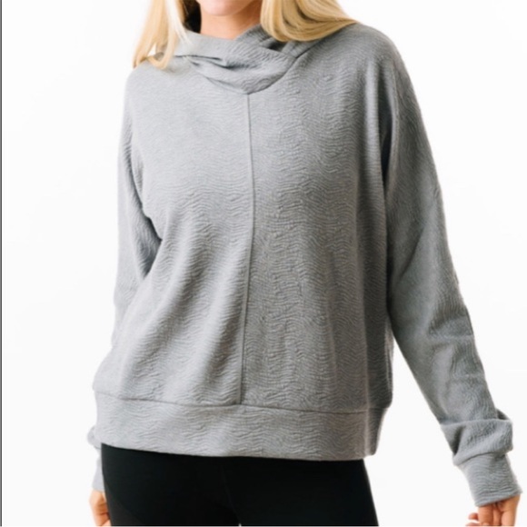 Zyia gray textured hoodie - Picture 10 of 12